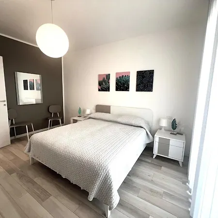 Apartamento Sun Con Piscina - Piazza Brescia - Adria - Family *