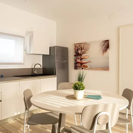 Apartamento Sun Con Piscina - Piazza Brescia - Adria - Family