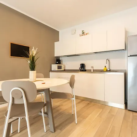 Sun Con Piscina - Piazza Brescia - Adria - Family *