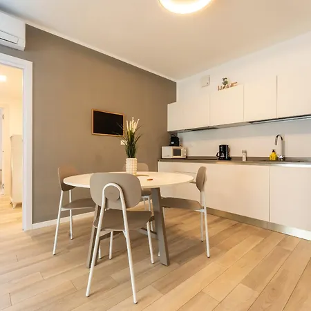 Apartmán Sun Con Piscina - Piazza Brescia - Adria - Family Lido di Jesolo