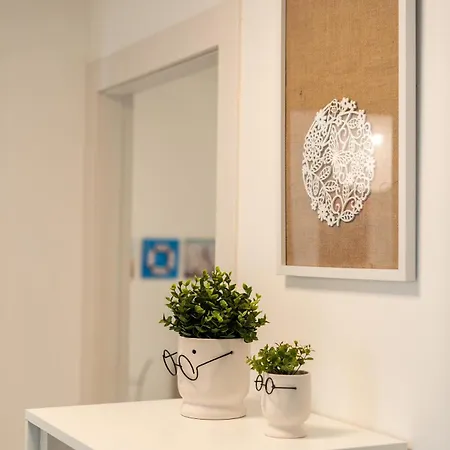 Sun Con Piscina - Piazza Brescia - Adria - Family Apartmán *