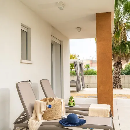 Apartmán Sun Con Piscina - Piazza Brescia - Adria - Family