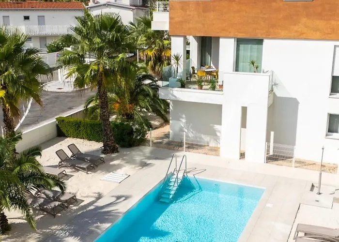 Sun Con Piscina - Piazza Brescia - Adria - Family